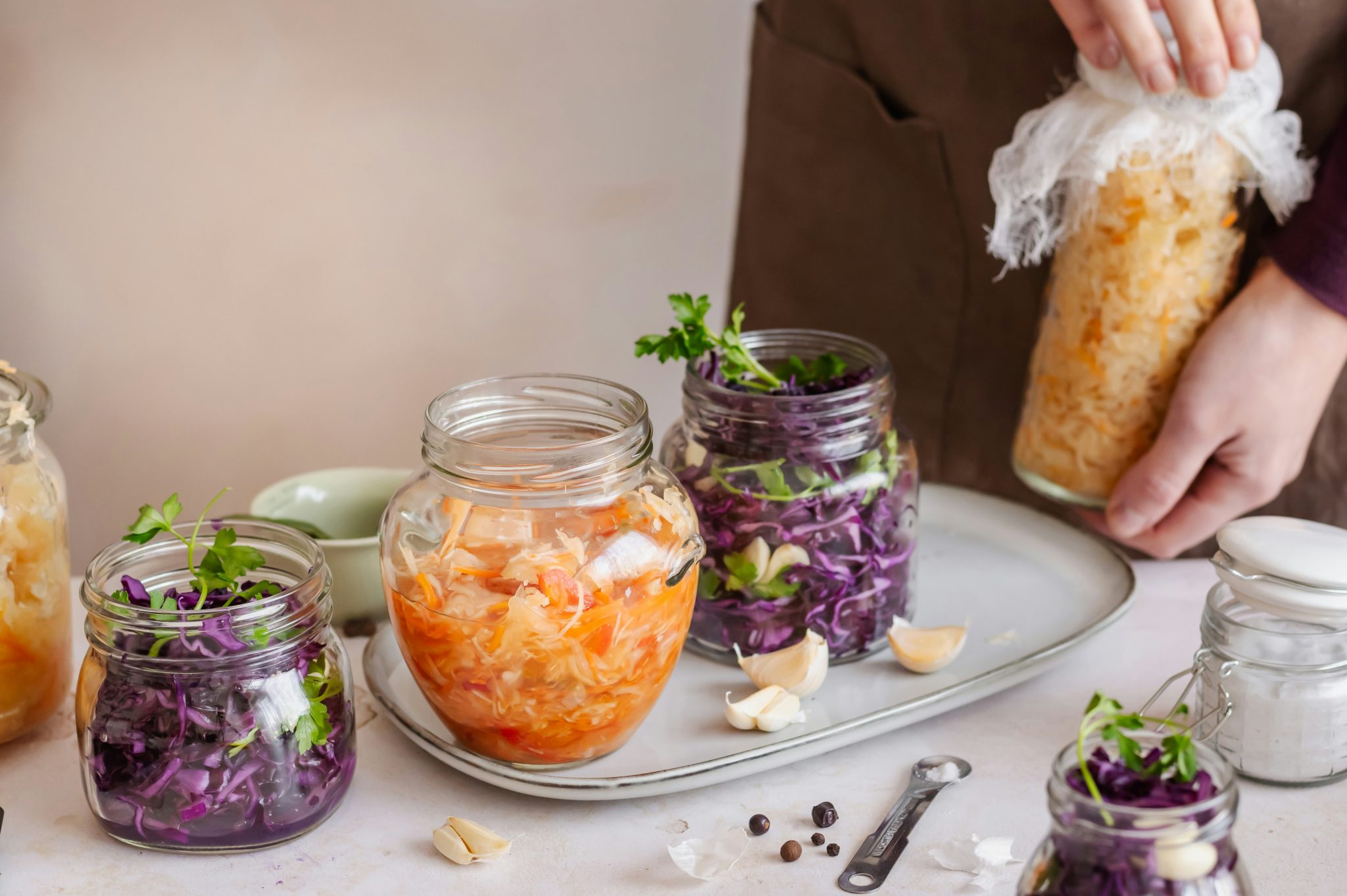 Маринуем капусту на зиму в банках для длительного хранения
